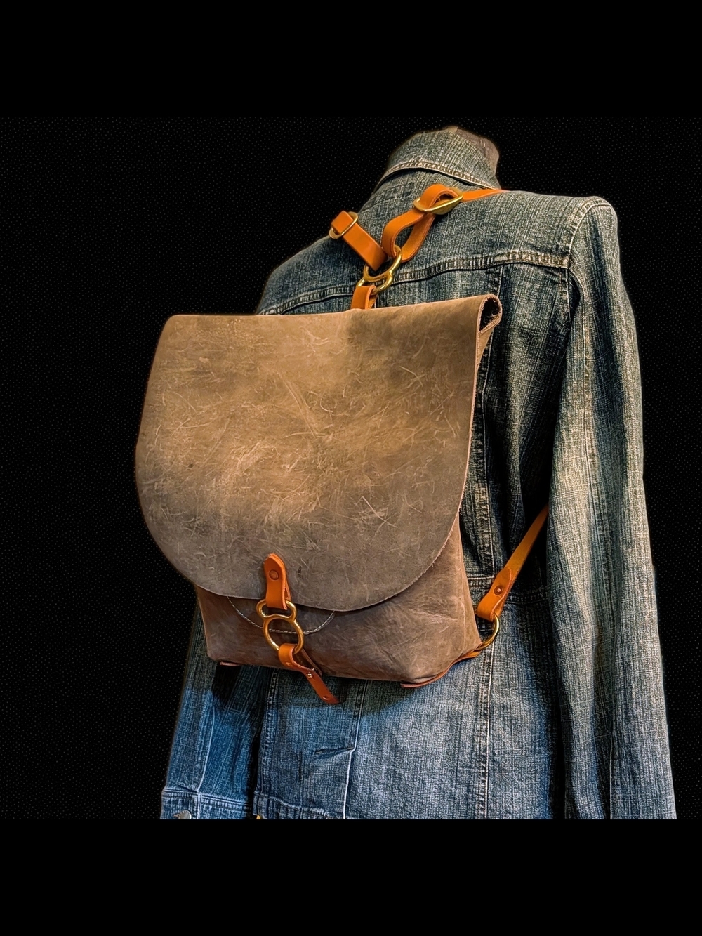 NWT Handcrafted Full Grain Leather Backpack Unlined Heavy Brass Cowhide Pocket